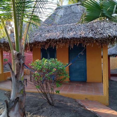Hotel Pez De Oro Monterrico Exterior photo