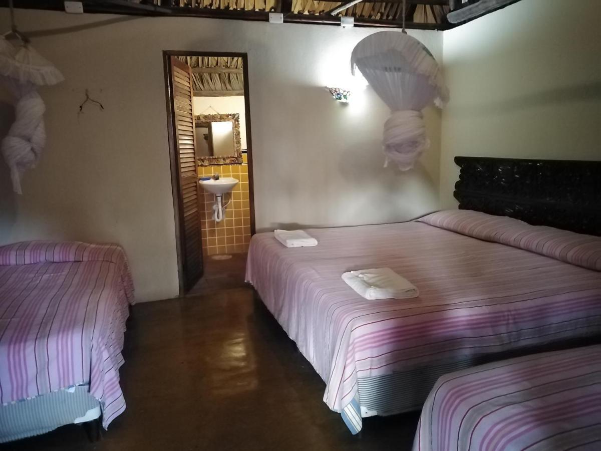 Hotel Pez De Oro Monterrico Exterior photo