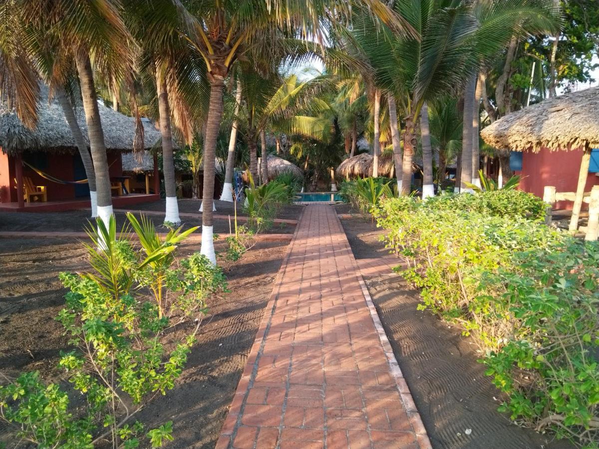 Hotel Pez De Oro Monterrico Exterior photo